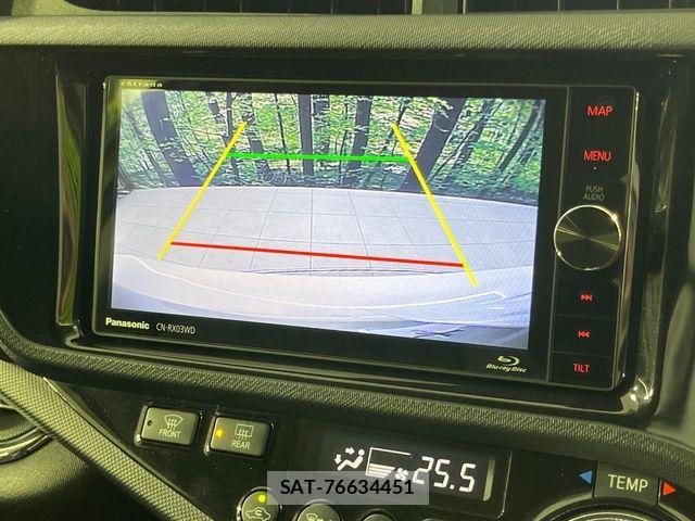Toyota AQUA 2015-02 7249562-3