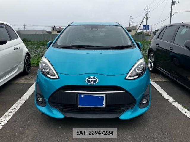 Toyota AQUA 2017-07 7249799-0