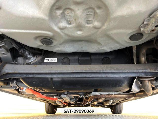 Toyota AQUA 2015-12 7249793-18