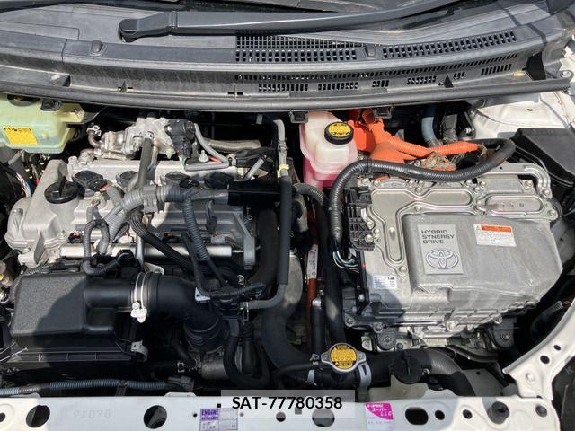Toyota AQUA 2012-12 7249587-9