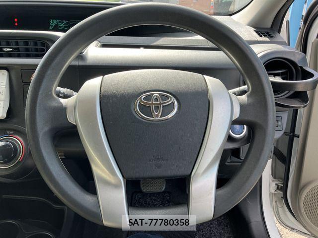 Toyota AQUA 2012-12 7249587-6