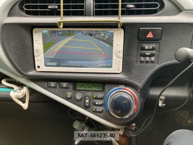 Toyota AQUA 2012-06 7249589-21