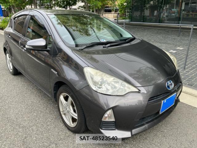 Toyota AQUA 2012-06 7249589-2