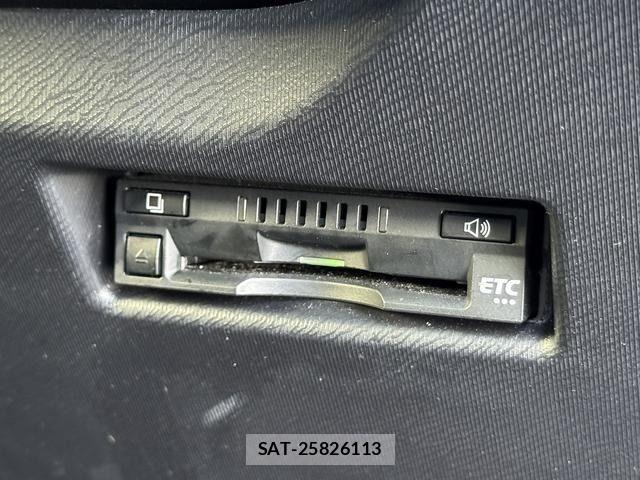 Toyota AQUA 2017-03 7249579-26