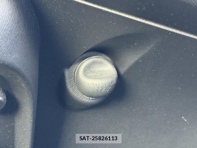 Toyota AQUA 2017-03 7249579-27