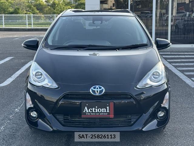 Toyota AQUA 2017-03 7249579-2