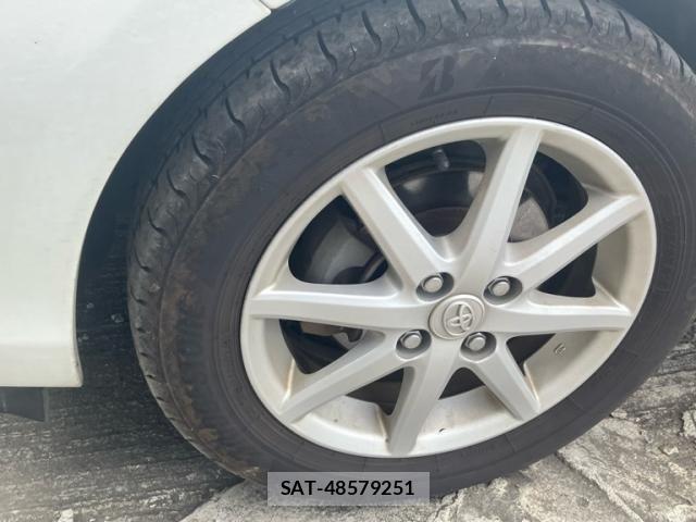 Toyota AQUA 2012-05 7249588-1