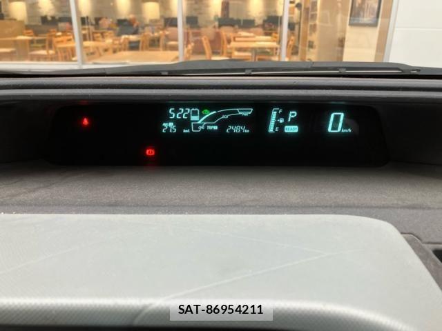 Toyota AQUA 2014-04 7249585-23