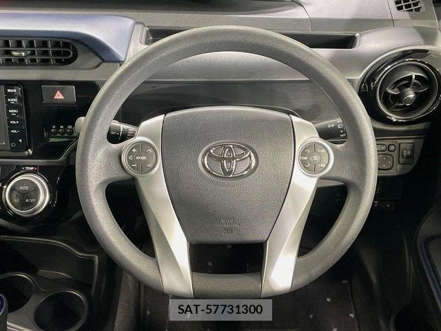 Toyota AQUA 2015-04 7249797-10