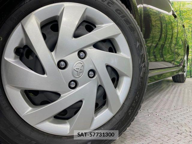 Toyota AQUA 2015-04 7249797-12