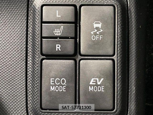 Toyota AQUA 2015-04 7249797-4