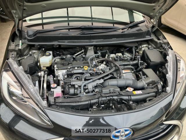 Toyota AQUA 2021-08 7249794-11