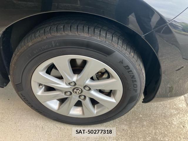 Toyota AQUA 2021-08 7249794-6