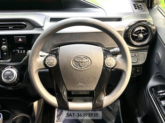 Toyota AQUA 2016-09 7249792-10