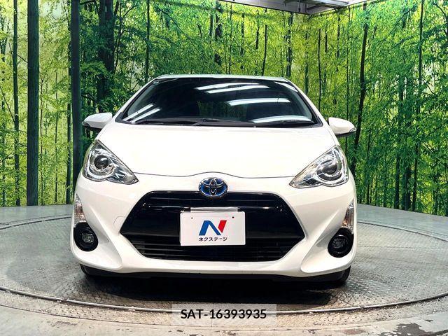 Toyota AQUA 2016-09 7249792-13