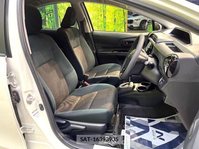 Toyota AQUA 2016-09 7249792-7
