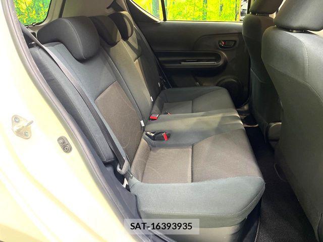 Toyota AQUA 2016-09 7249792-8