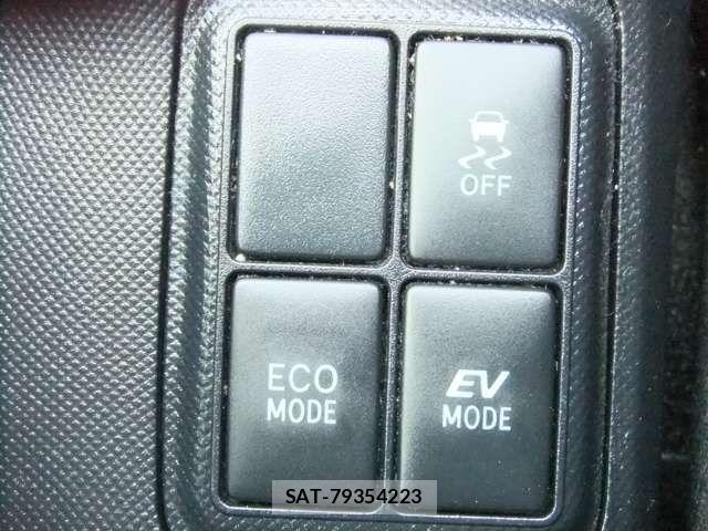 Toyota AQUA 2015-07 7249798-7