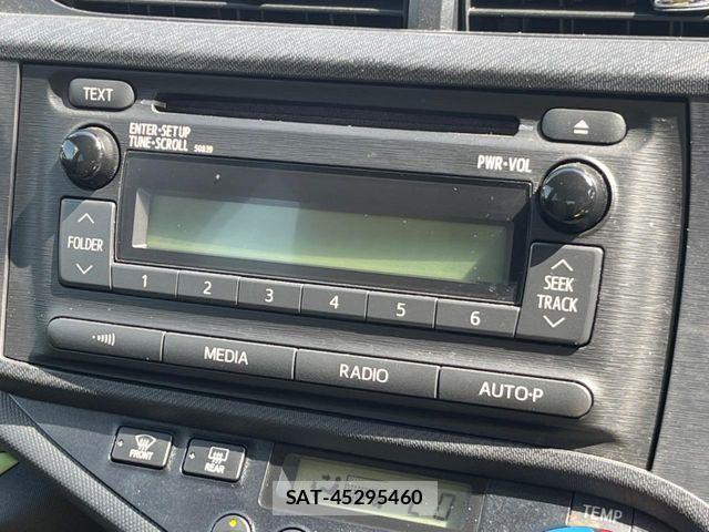 Toyota AQUA 2014-03 7249803-2
