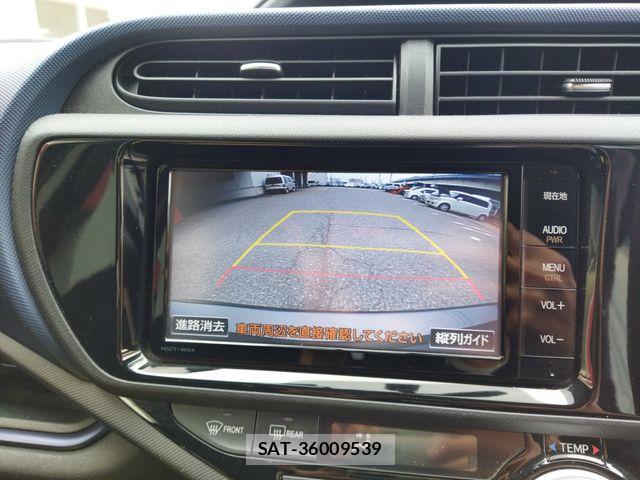 Toyota AQUA 2015-06 7249582-23