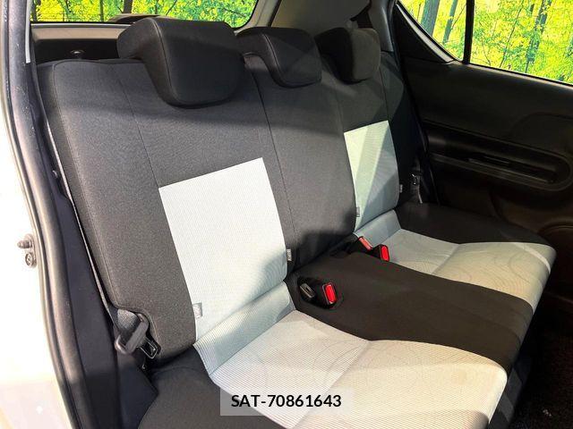 Toyota AQUA 2013-08 7249581-9
