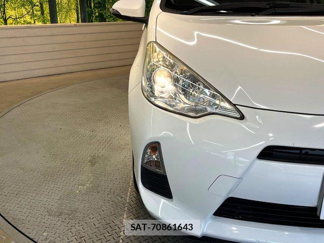 Toyota AQUA 2013-08 7249581-11