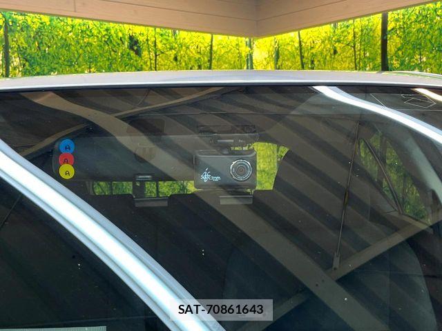 Toyota AQUA 2013-08 7249581-6