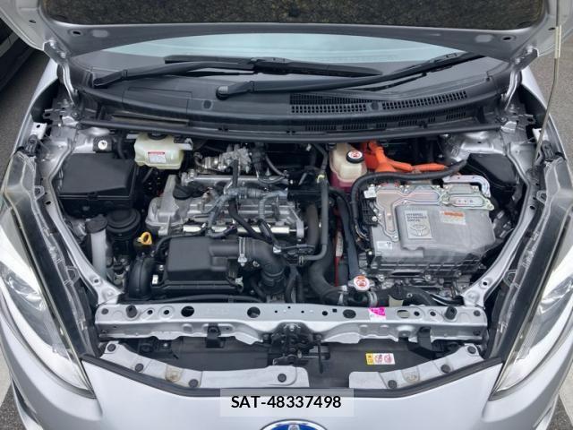 Toyota AQUA 2018-12 7249584-10