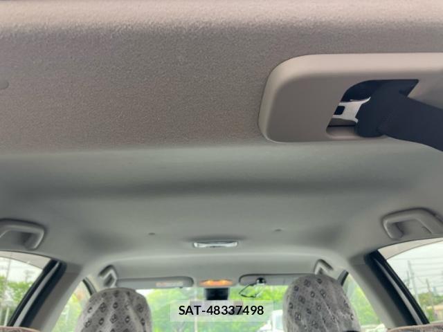 Toyota AQUA 2018-12 7249584-15