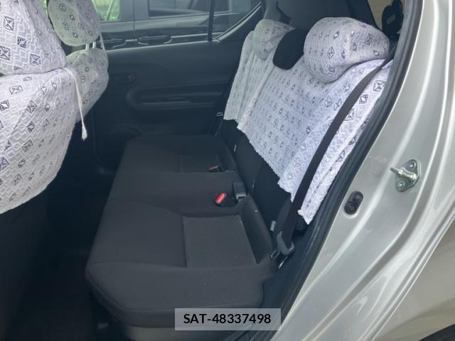 Toyota AQUA 2018-12 7249584-16