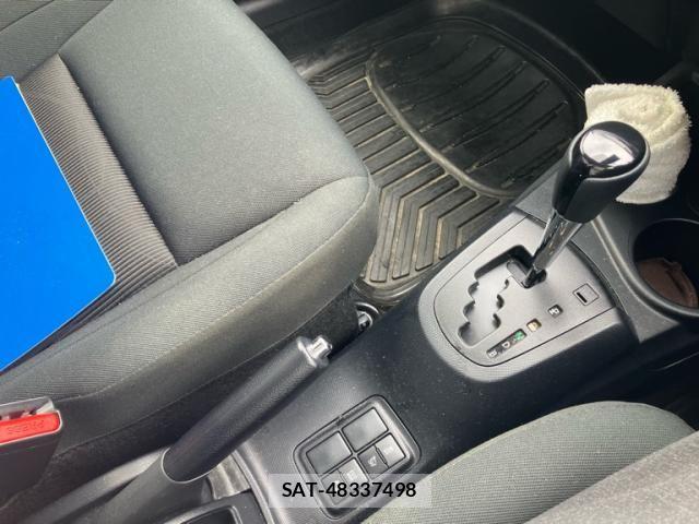 Toyota AQUA 2018-12 7249584-26
