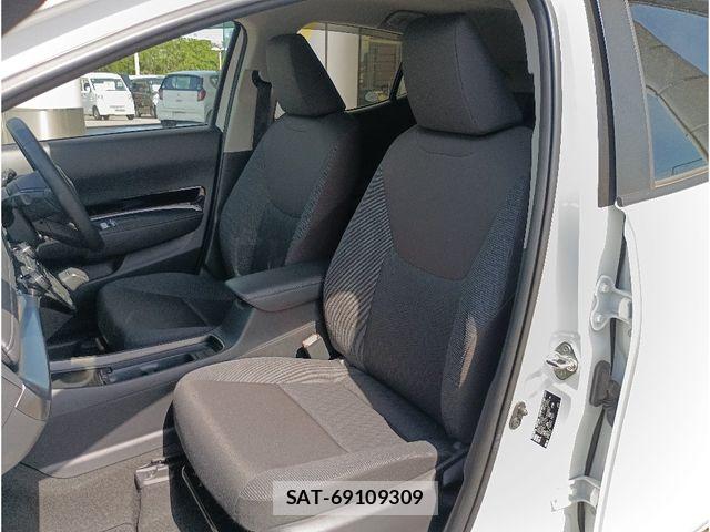 Toyota AQUA 2023-10 7249788-9