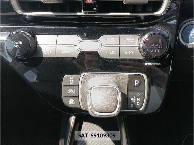 Toyota AQUA 2023-10 7249788-15