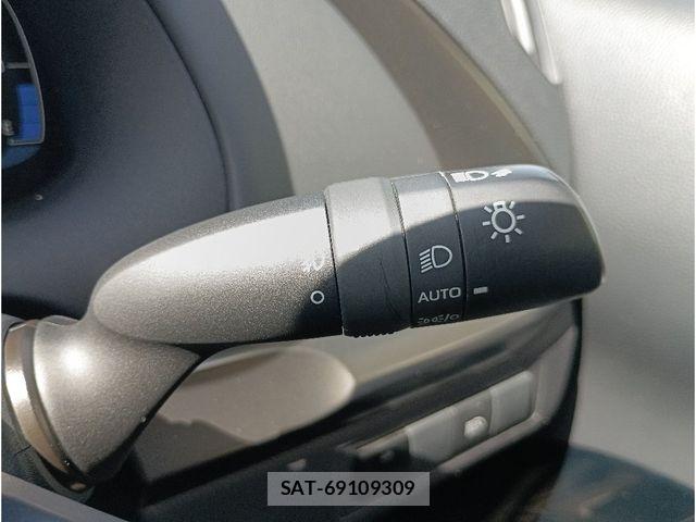 Toyota AQUA 2023-10 7249788-19