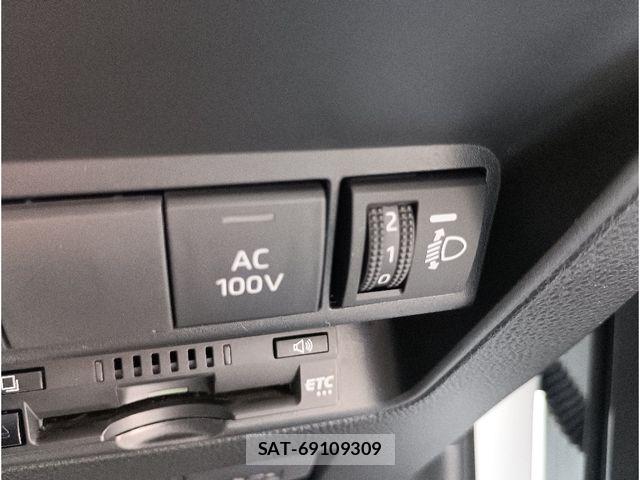 Toyota AQUA 2023-10 7249788-25