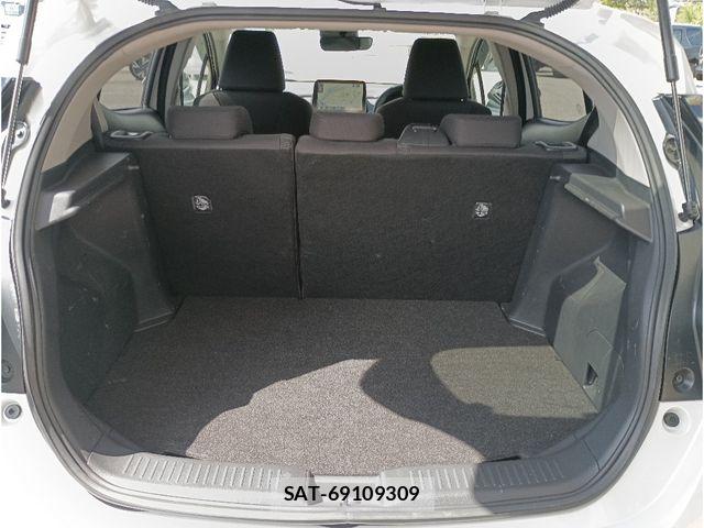 Toyota AQUA 2023-10 7249788-5