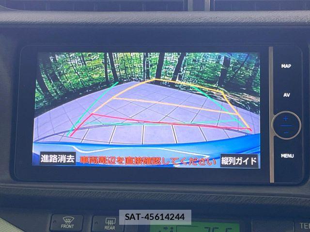Toyota AQUA 2014-01 7249806-3
