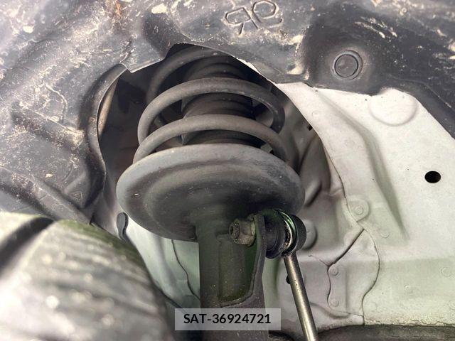 Toyota AQUA 2013-04 7249802-19