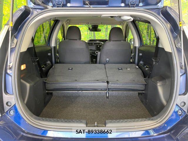 Toyota AQUA 2019-02 7249790-9