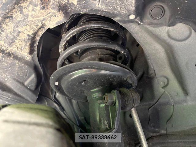 Toyota AQUA 2019-02 7249790-19