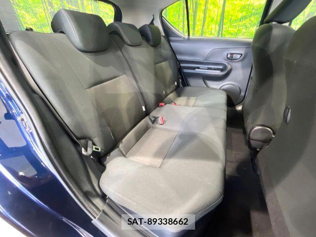 Toyota AQUA 2019-02 7249790-8