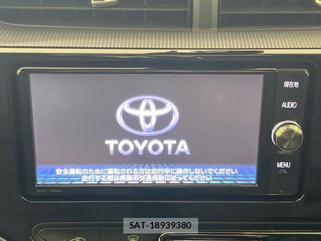 Toyota AQUA 2018-02 7249559-2