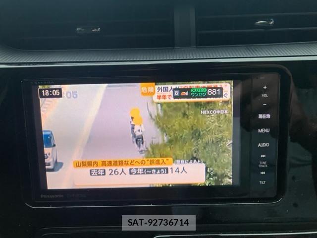 Toyota AQUA 2018-11 7271513-21
