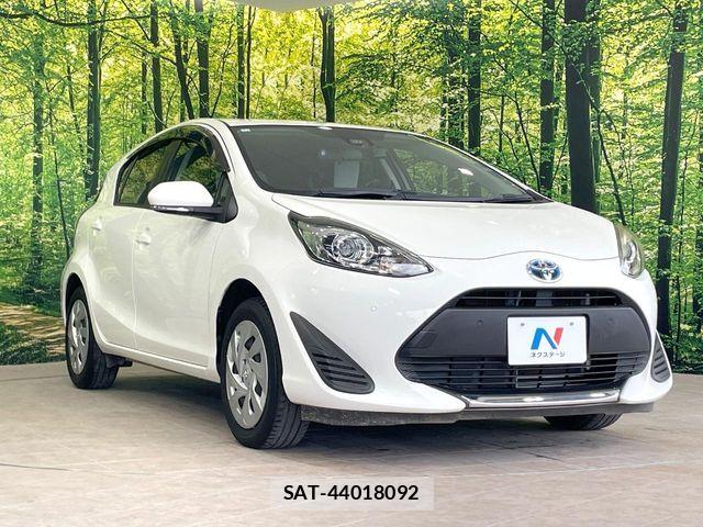 Toyota AQUA 2020-11 7271509-14