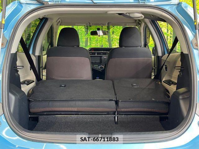 Toyota AQUA 2012-04 7271523-10
