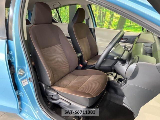 Toyota AQUA 2012-04 7271523-8