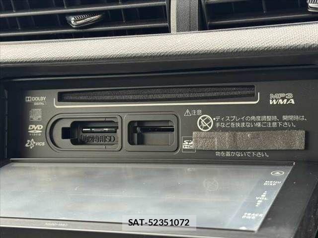 Toyota AQUA 2013-05 7271527-22