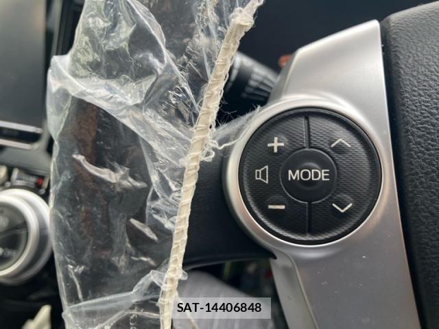 Toyota AQUA 2015-12 7271522-17
