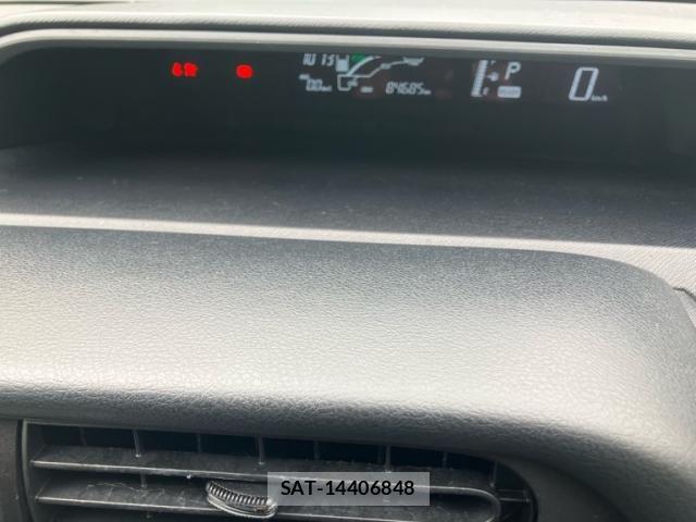 Toyota AQUA 2015-12 7271522-18