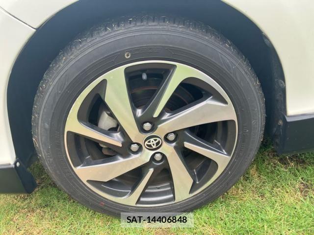 Toyota AQUA 2015-12 7271522-6